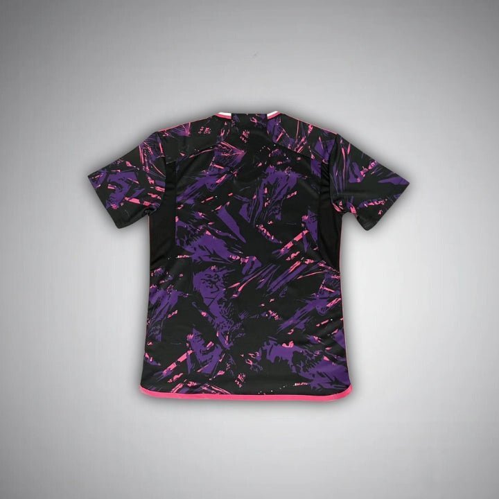 Real Madrid "Madridista" Premium Kit