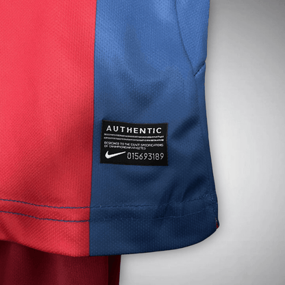 10/11 FC Barcelona Home Kids Size Kit