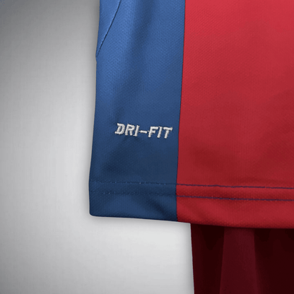 10/11 FC Barcelona Home Kids Size Kit