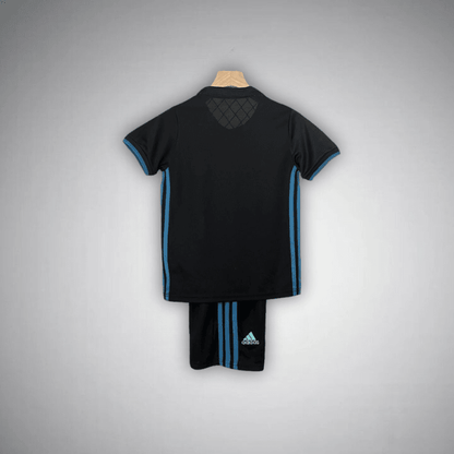 17/18 Real Madrid Away Premium Kids Size Kit