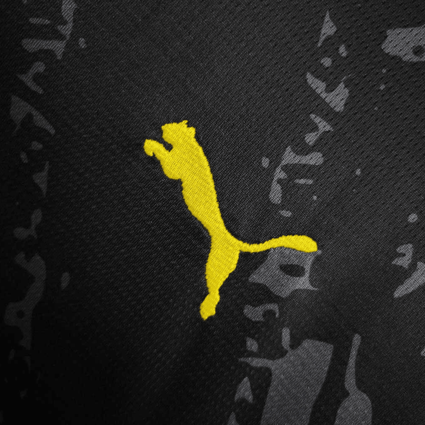 23/24 Borussia Dortmund Away Kit