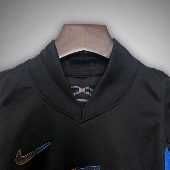 24/25 FC Barcelona Away Kids Size Kit