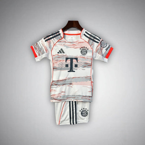 25/26 FC Bayern Away Kids Size Kit