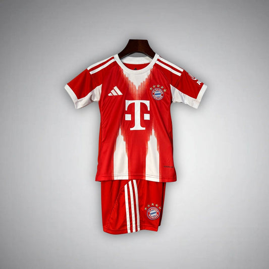 25/26 FC Bayern Home Kids Size Kit