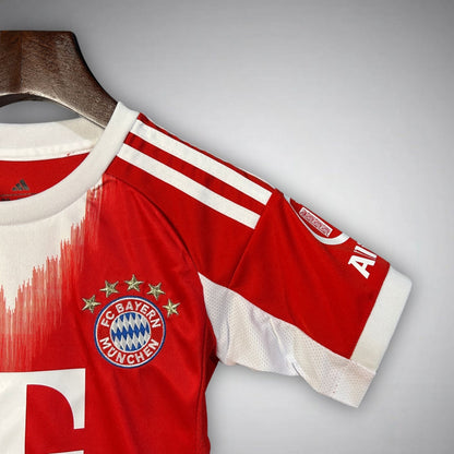 25/26 FC Bayern Home Kids Size Kit