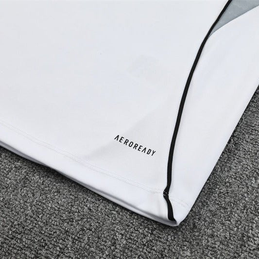 25/26 Germany Training White Kids Size Tracksuit