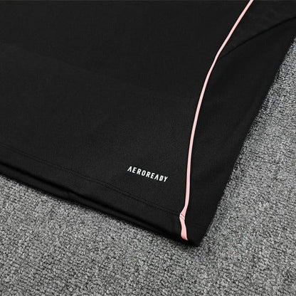 25/26 Juventus Training Black Kids Size Tracksuit