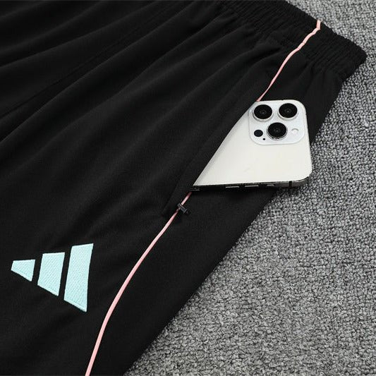 25/26 Juventus Training Black Tracksuit