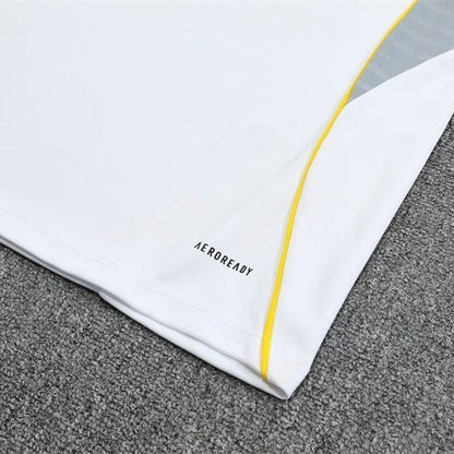 25/26 Real Madrid Home Kids Size Tracksuit