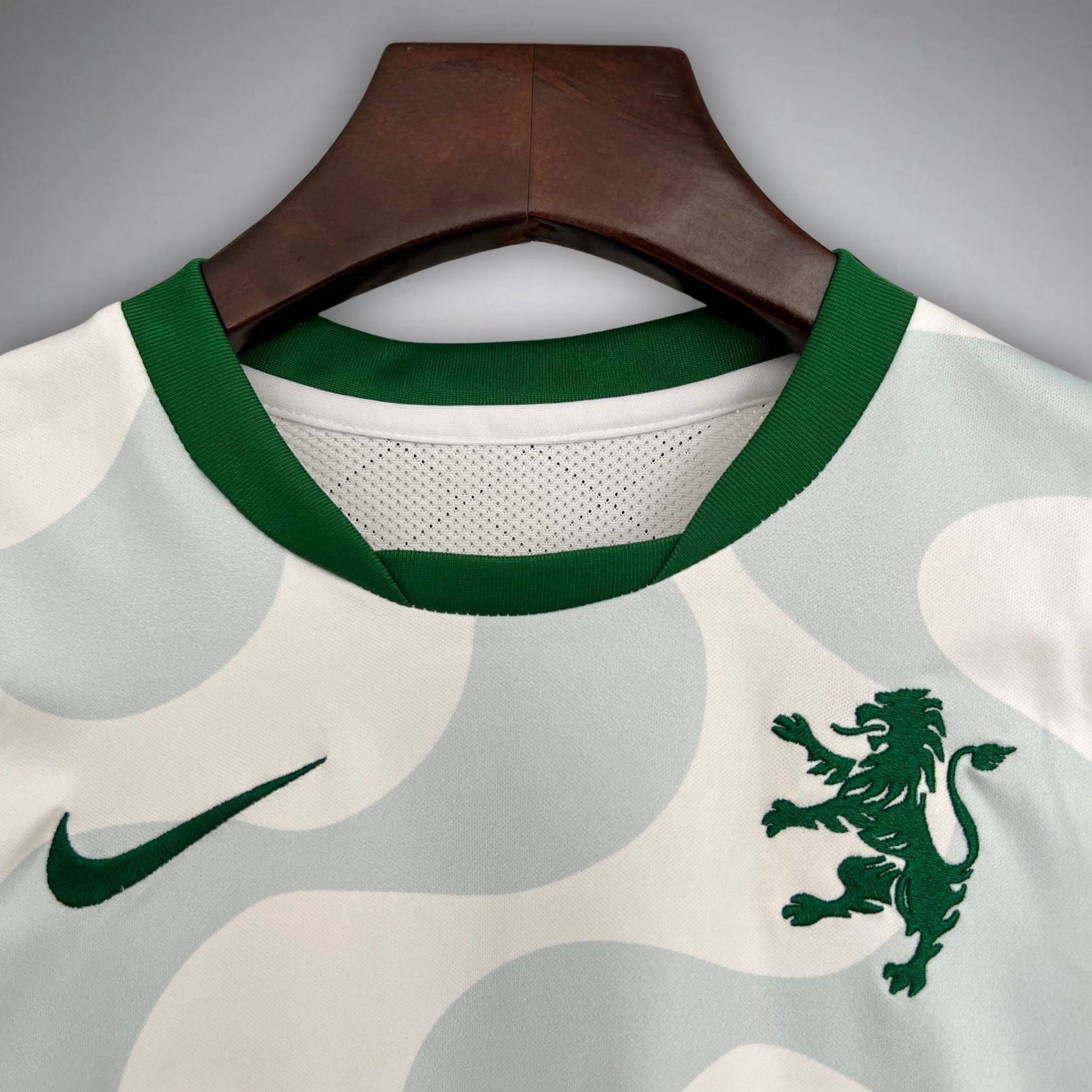 25/26 Sporting CP Fourth Kids Size Kit