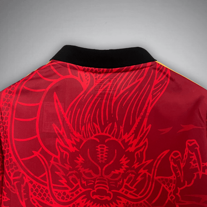 Real Madrid "Dragón De Fuego" Premium Kit