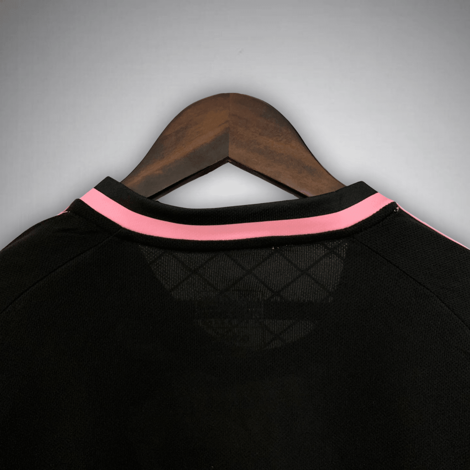 Real Madrid "Pink Kingsnake" Premium Kit